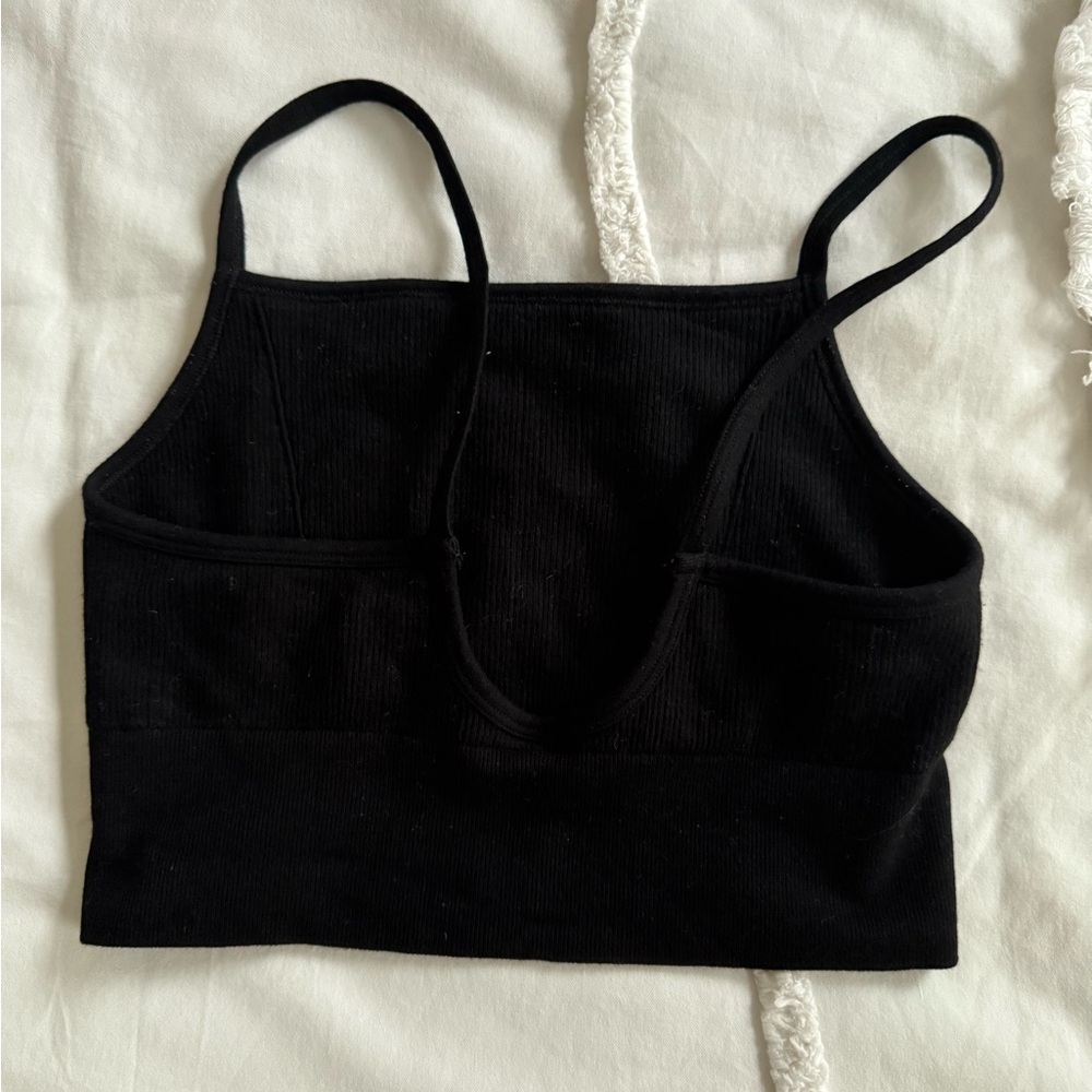 Fabletics Black Ribbed Crop Top - Picture 3 of 6